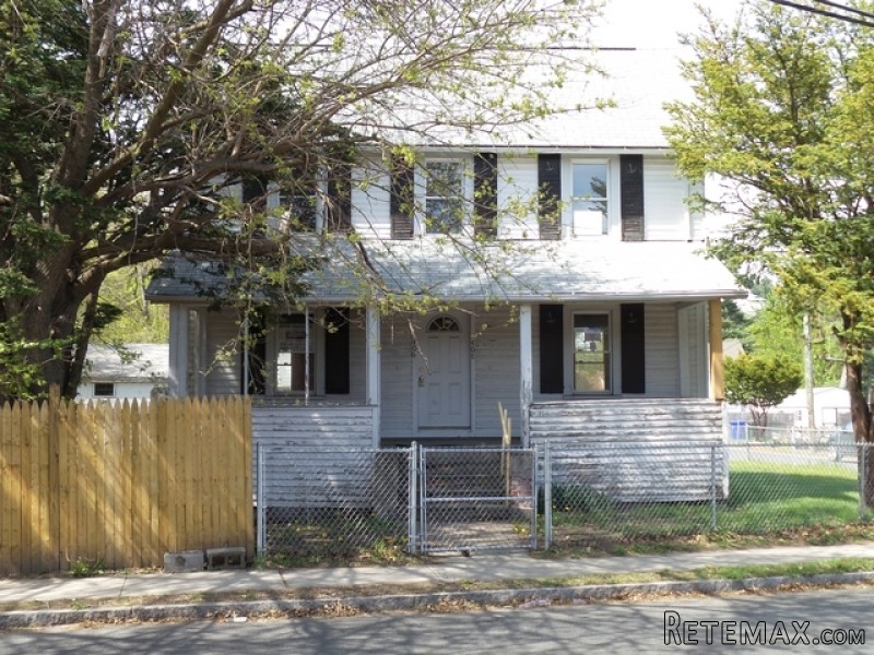 406-408 Park Ave East Hartford, CT..