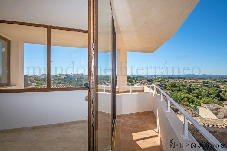 Brand new construction of two apartments & double garage..