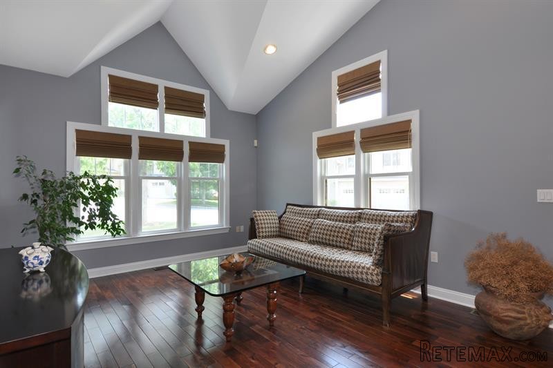 3 bedroom House For Sale: 28 Hudson.. - 2