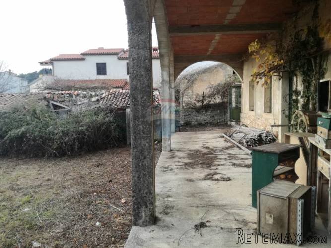 ISTRA,PULA,ISTARSKA KAMENA KUĆA ZA ADAPTACIJU - 5