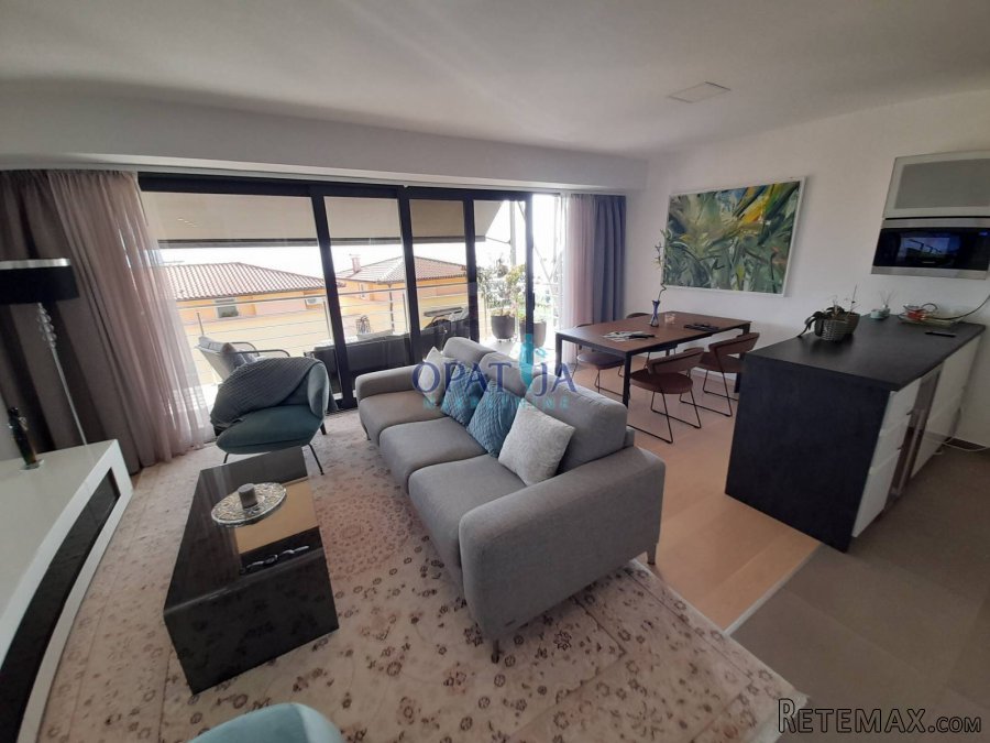 Opatija blizina centra stan 2S+DB, 1.kat, 84 m2 - 3