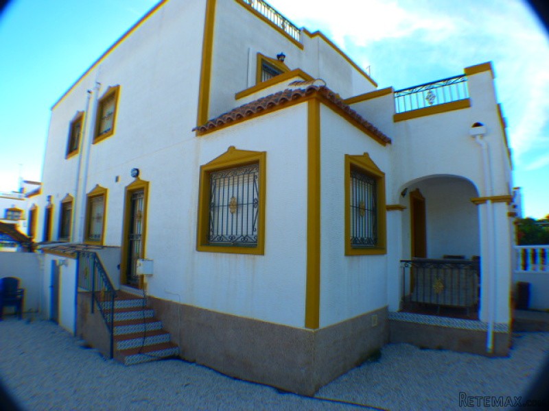 3 Bedrooms - Property - Alicante - For..