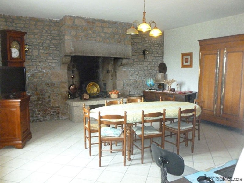 4 Bedroom House with Outbuildings - 2