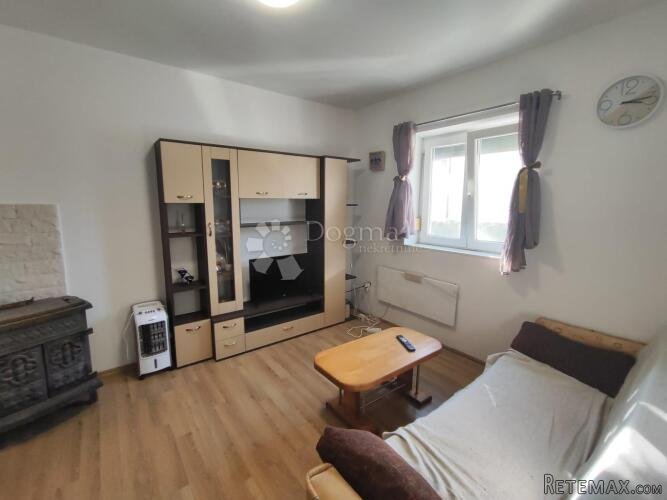 Apartman s parkirnim mjestom u gradu Krku