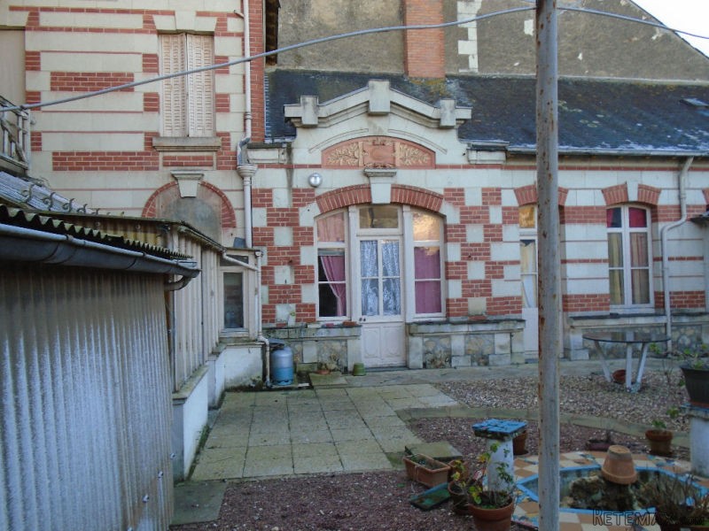 Unusual Characterful Property