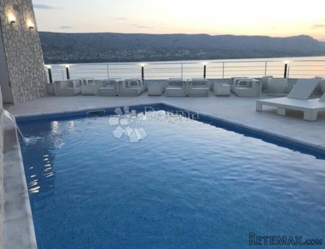 PAG - vrhunski hotel uz more sa očaravajućim pogledom