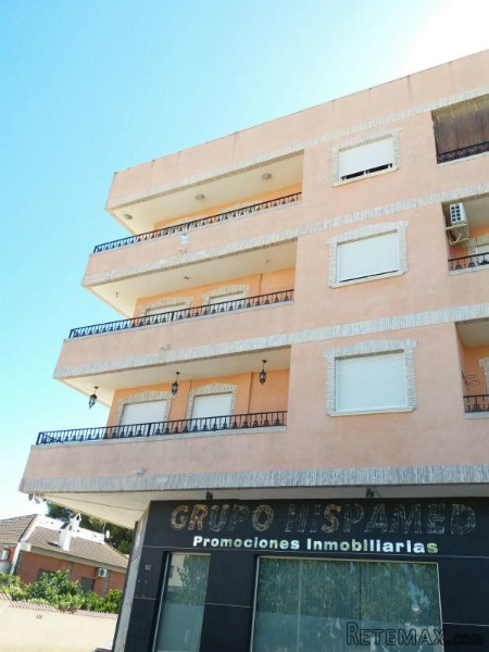 3 bedroom, 2 bathroom Apartment, (build..