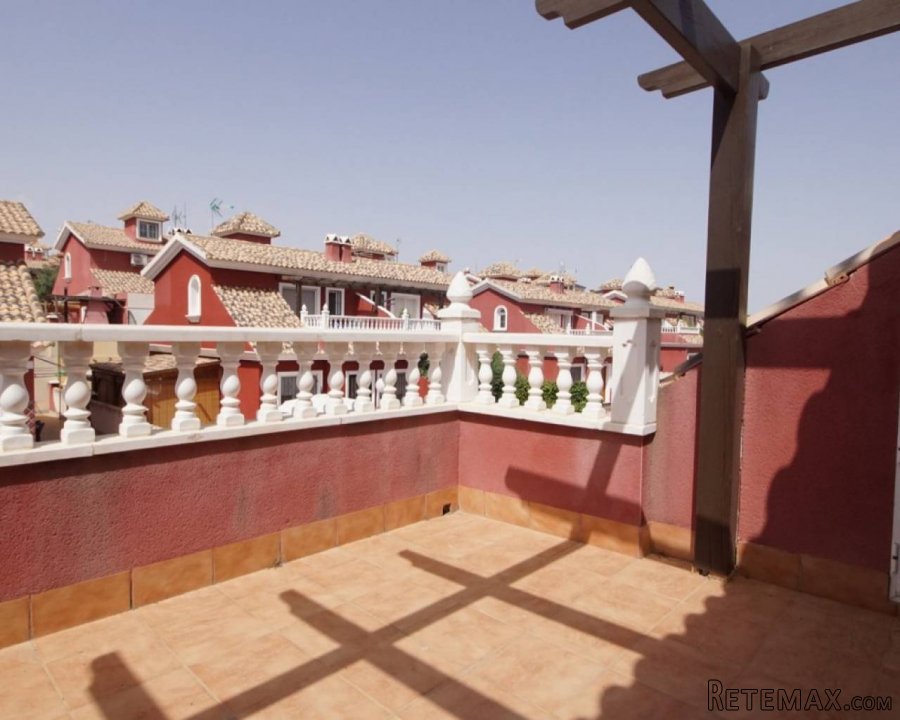 Dormitorios: 2Baños: 2Construido: 90m2Terreno: 100m2Año de.. - 3