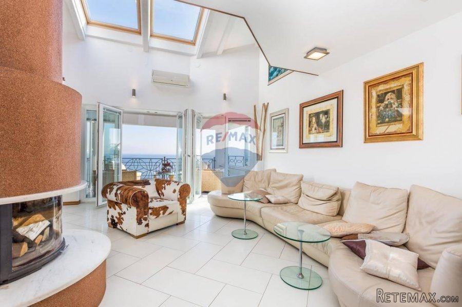 OPATIJA - penthouse s vrtom, panoramski pogled - 3