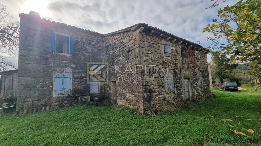 ISTRA, CEROVLJE - samostojeća kuća s okućnicom