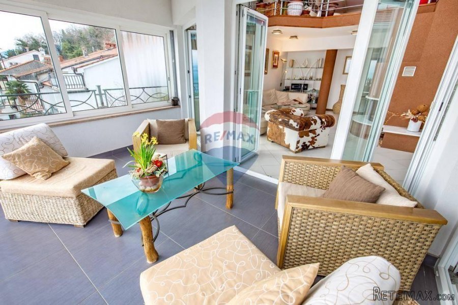 OPATIJA - penthouse s vrtom, panoramski pogled - 7