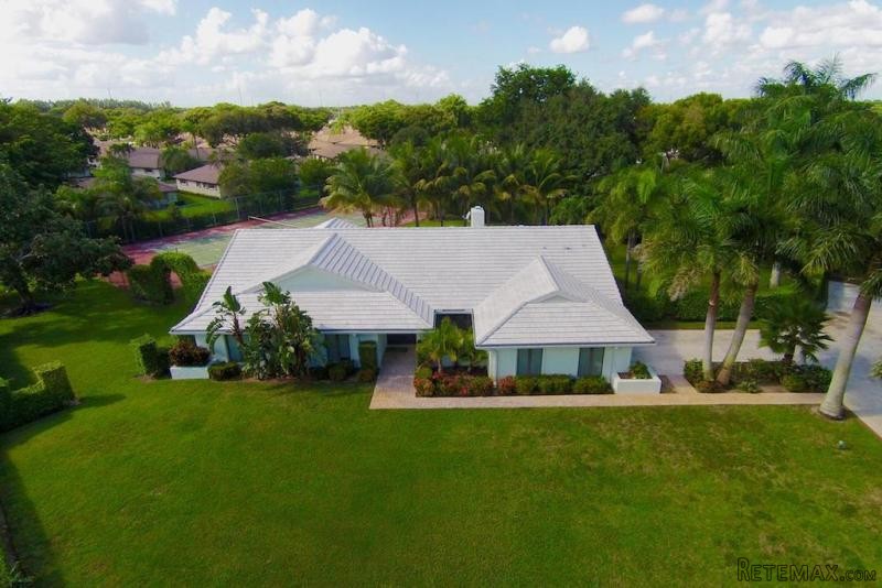 4597 St. Andrews Dr, Boynton Beach, FL.. - 2