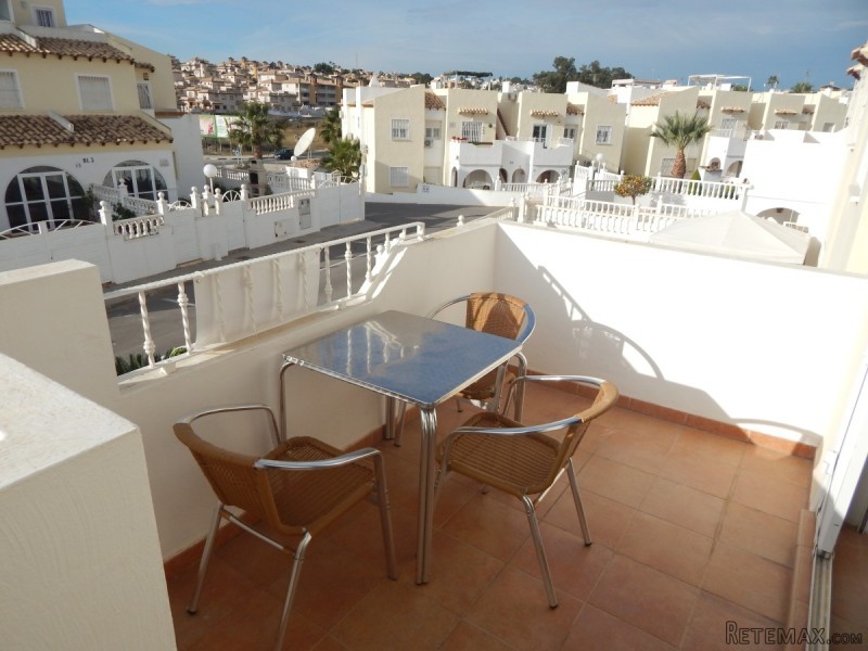 2 Bedrooms Apartment For Sale - 2