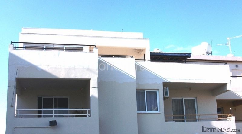 3 Bedrooms - Apartment - Larnaca - For..