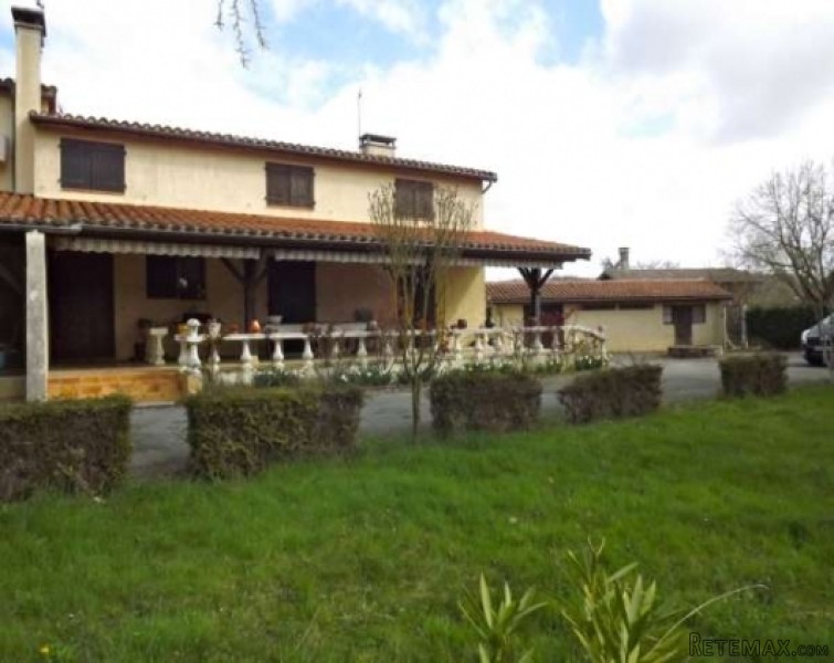Maison à deux pas d'Auch, 7 chambres.. - 2