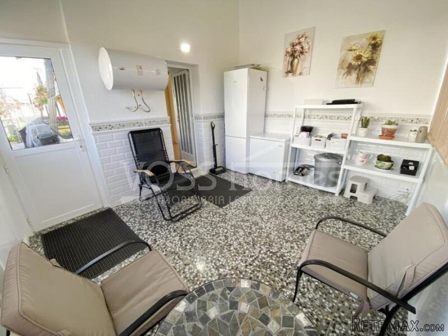 NEW & EXCLUSIVE LISTING TO VOSS HOMES - A spacious.. - 12