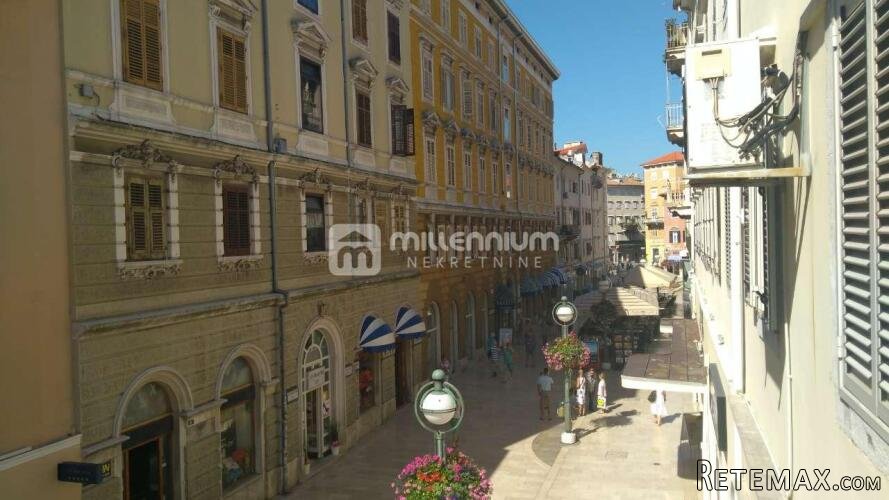 Rijeka, Centar, 53.18m2, 3-sobni stan