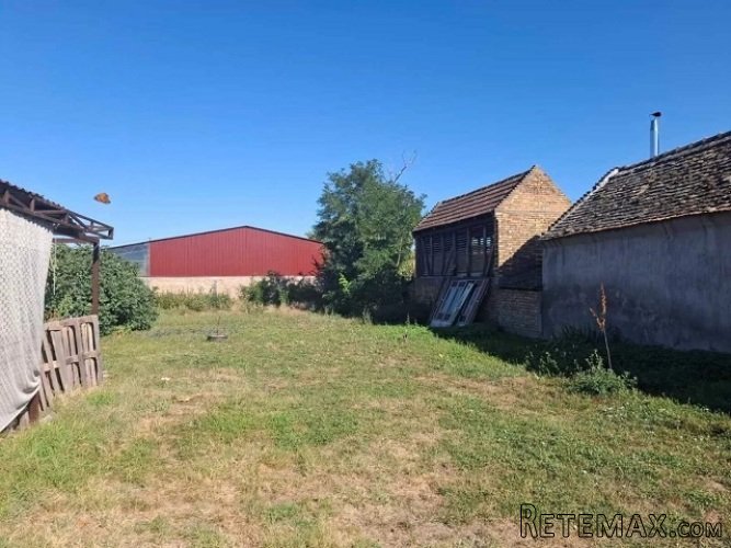 Kuća na prodaju u Farkaždinu-Zrenjanin - 16