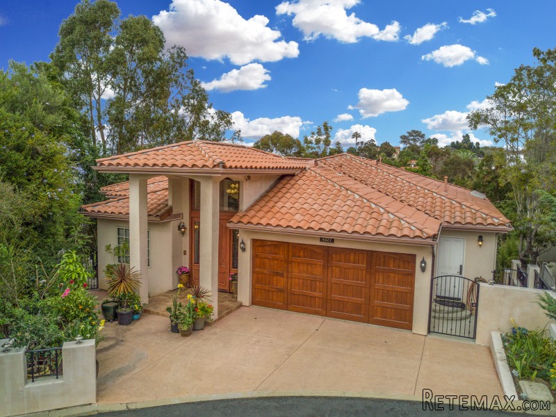 4427 Plumosa Way - 2