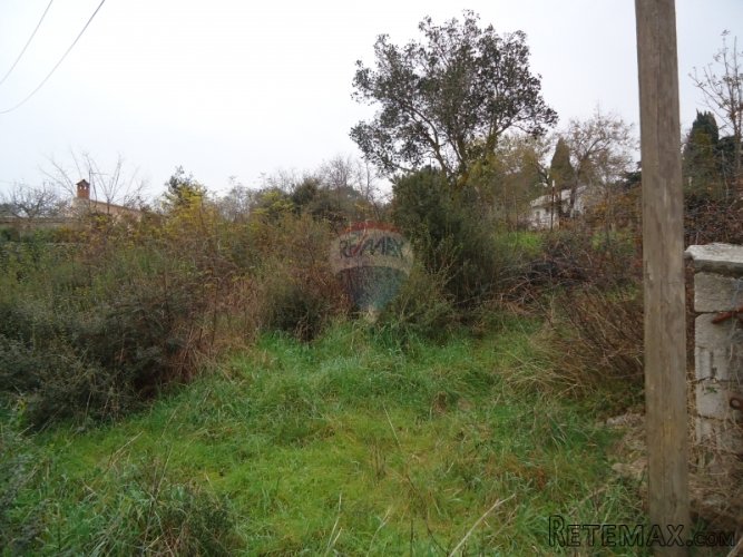 Pula okolica građevinsko zemljište na blagoj padini - 5