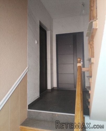 Sremcica,centar ul.Beogradska lokal 55m2(+11m2) - 19