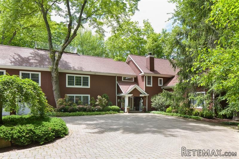 5 bedroom House For Sale: 132 Old Stone.. - 2