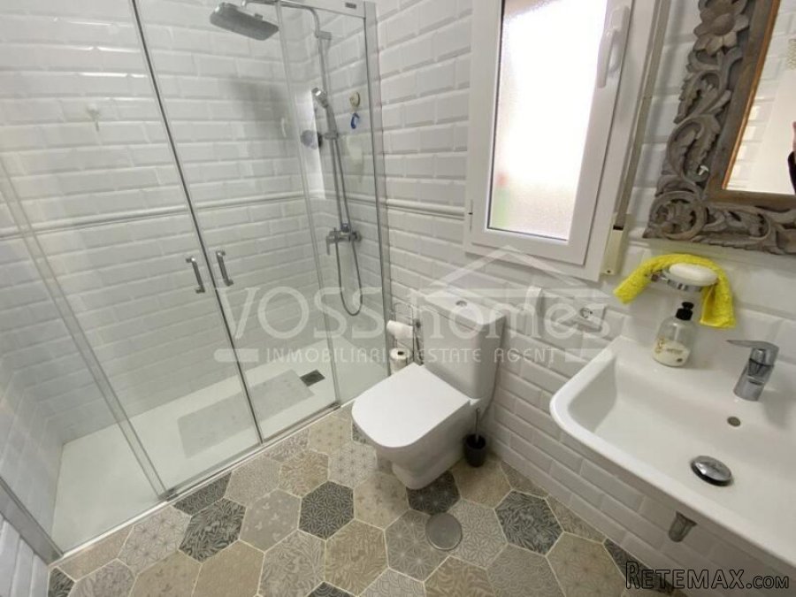 NEW & EXCLUSIVE LISTING TO VOSS HOMES - A spacious.. - 20