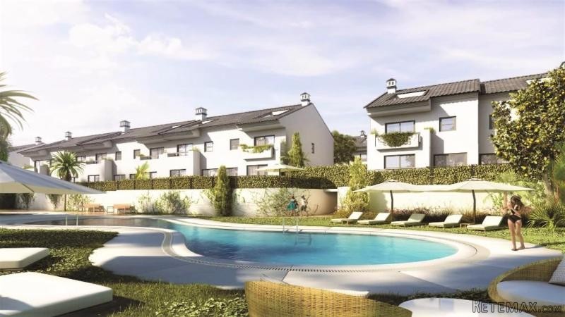 3 bedroom town house for sale