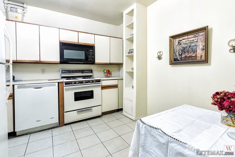 3 Bedrooms - Condo - New York State -.. - 2