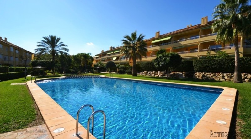 V1455 - Spacious 3 Bedroom Penthouse In..