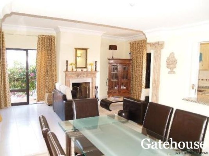 Apartment With Pool For Sale In Vale do.. - 2