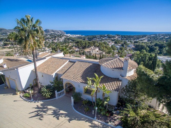 Luxury authentic villa with panoramic sea views for sale in.. - 3