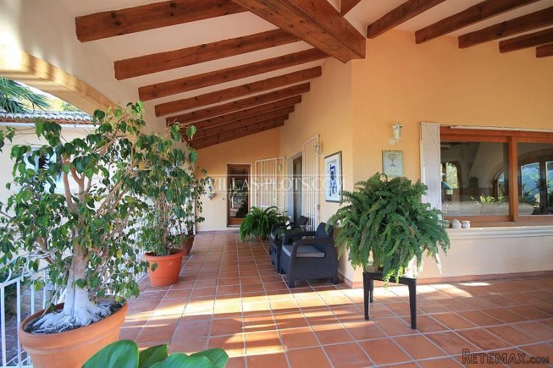 5 Bedroom Villa In Javea - 2