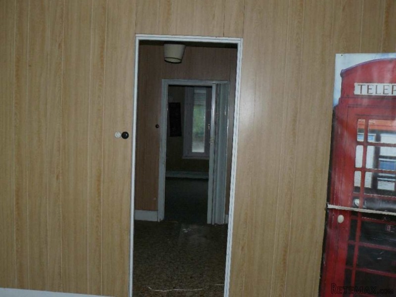5 Bedrooms - Maison - For Sale - 2