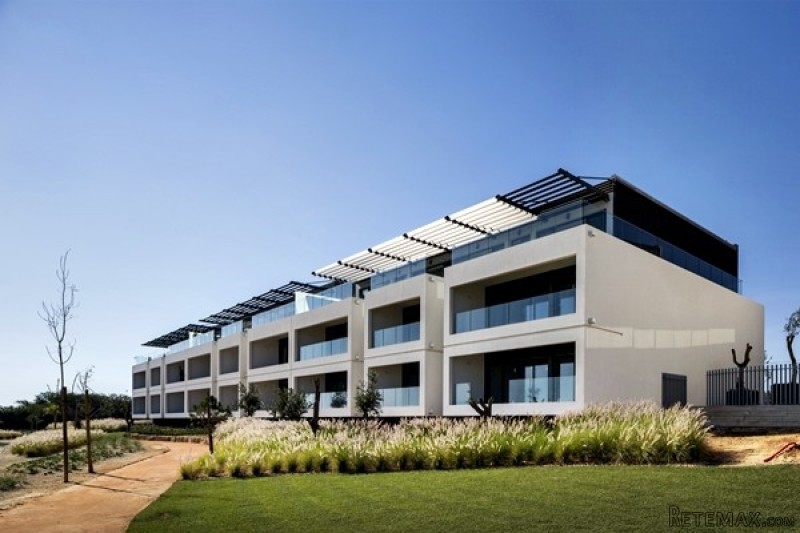 Contemporary 2 Bedroom Penthouse With..