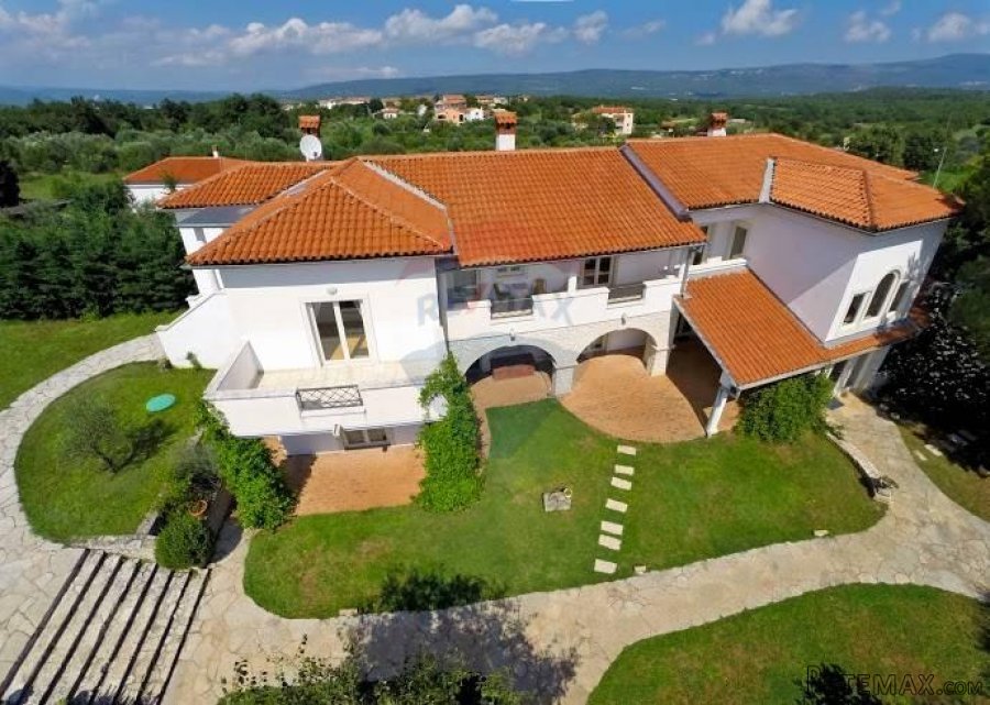 ISTRA - Luksuzna vila