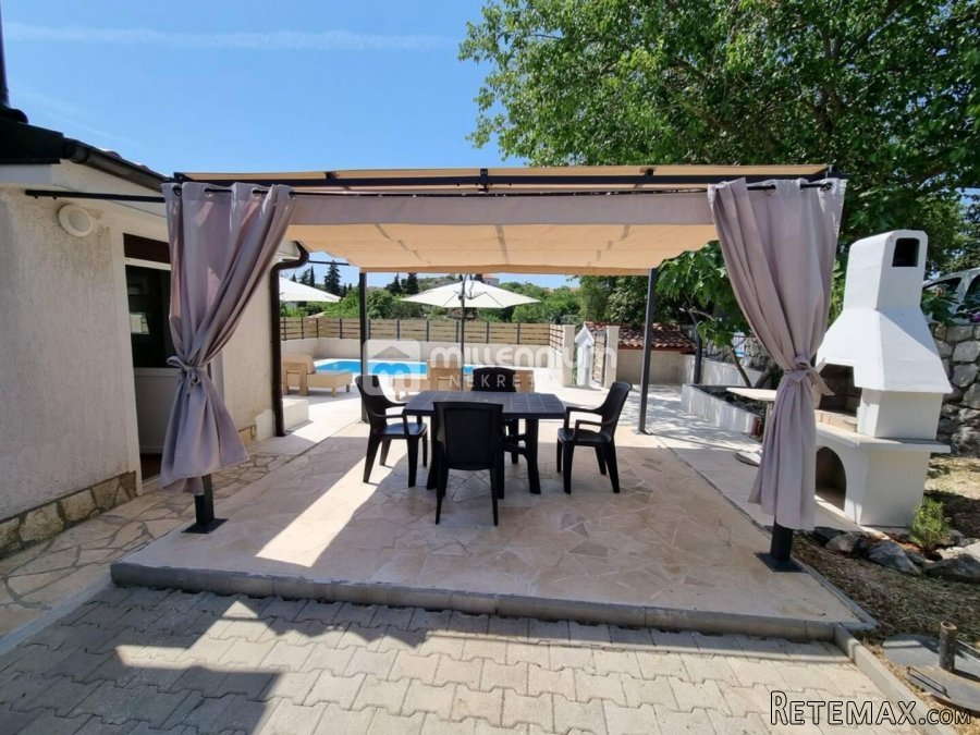 Otok Krk, Krk, 78.23m2, troetažni apartman s okućnicom i b.. - 10