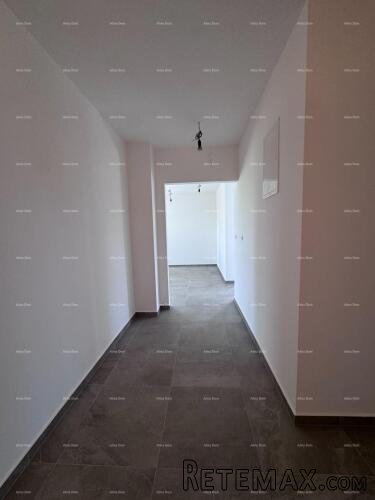 Moderan trosoban stan s velikom terasom i 2 parkirna mjesta - 2