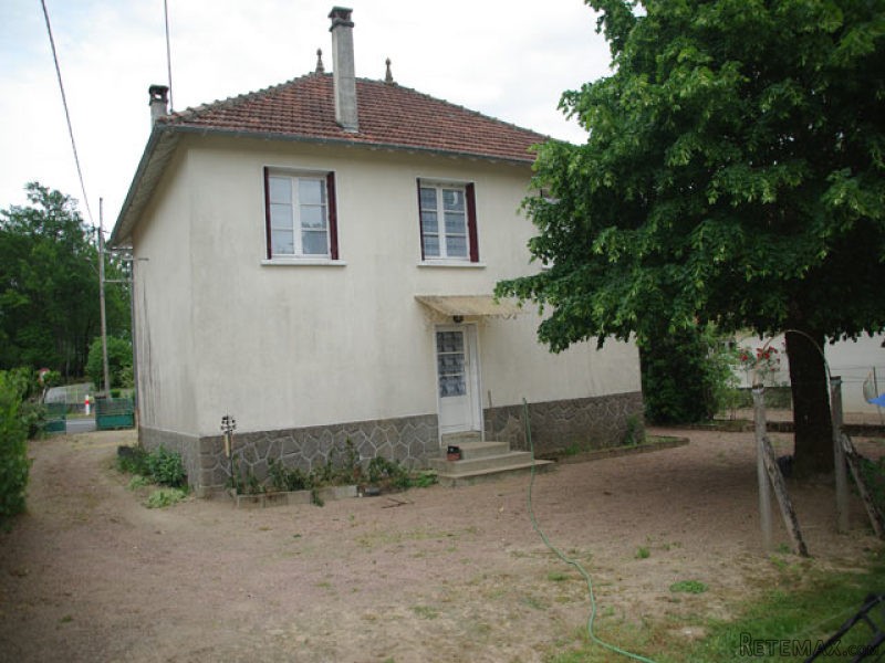 Small Town Of The Perigord Vert :..