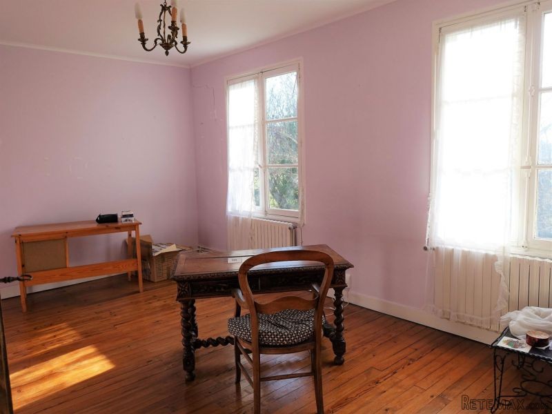 Sale House Saintes (17100) Rd - 2