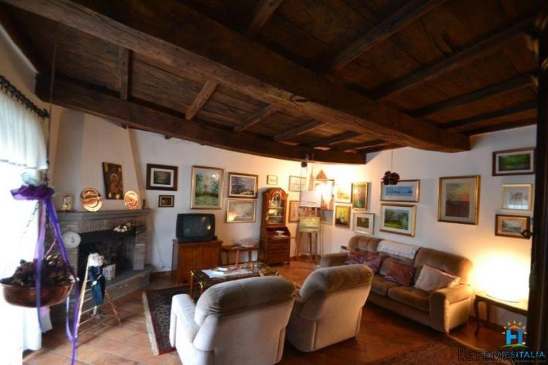 Renovated apartment in medieval hamlet - 2