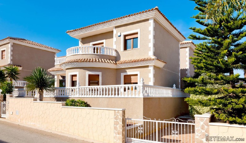 3 bedroom townhouses