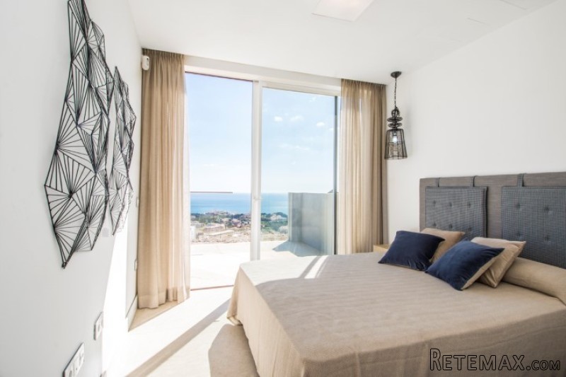 2 bedroom property near Andalucia Back..