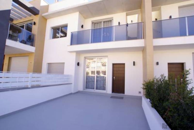 3 Bedroom 3 Bathroom Townhouse In.. - 2