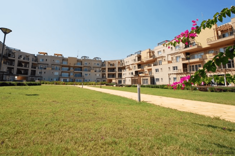 Bafra Beachfront 3 Bed Garden Apartment.. - 2