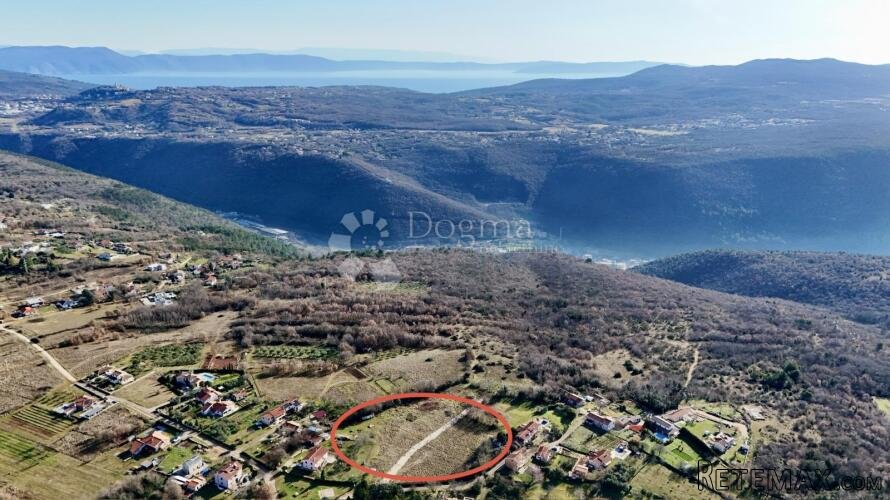 Građevinsko zemljište samo 4km od Labina