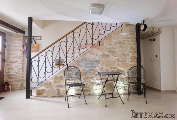 Istra-Barban, kuća u staroj jezgri grada - 2
