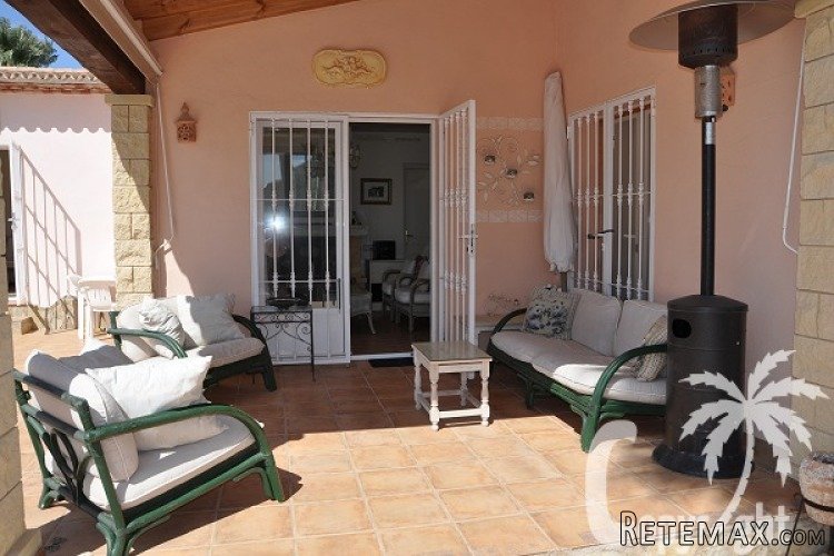 A very well presented, classy villa with sea views in a.. - 7