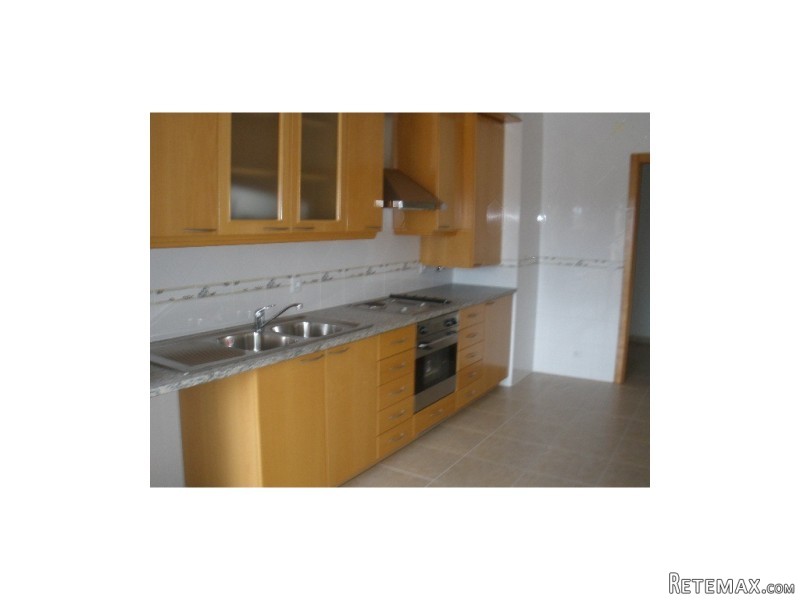 Apartment 3 Beds + 2 Marrazes