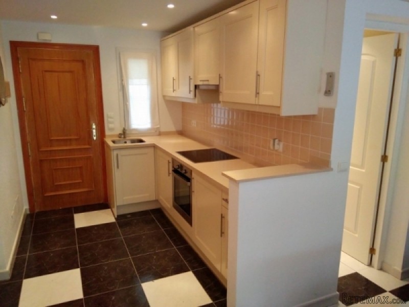 0 bed Studio in MIRAFLORES - 2